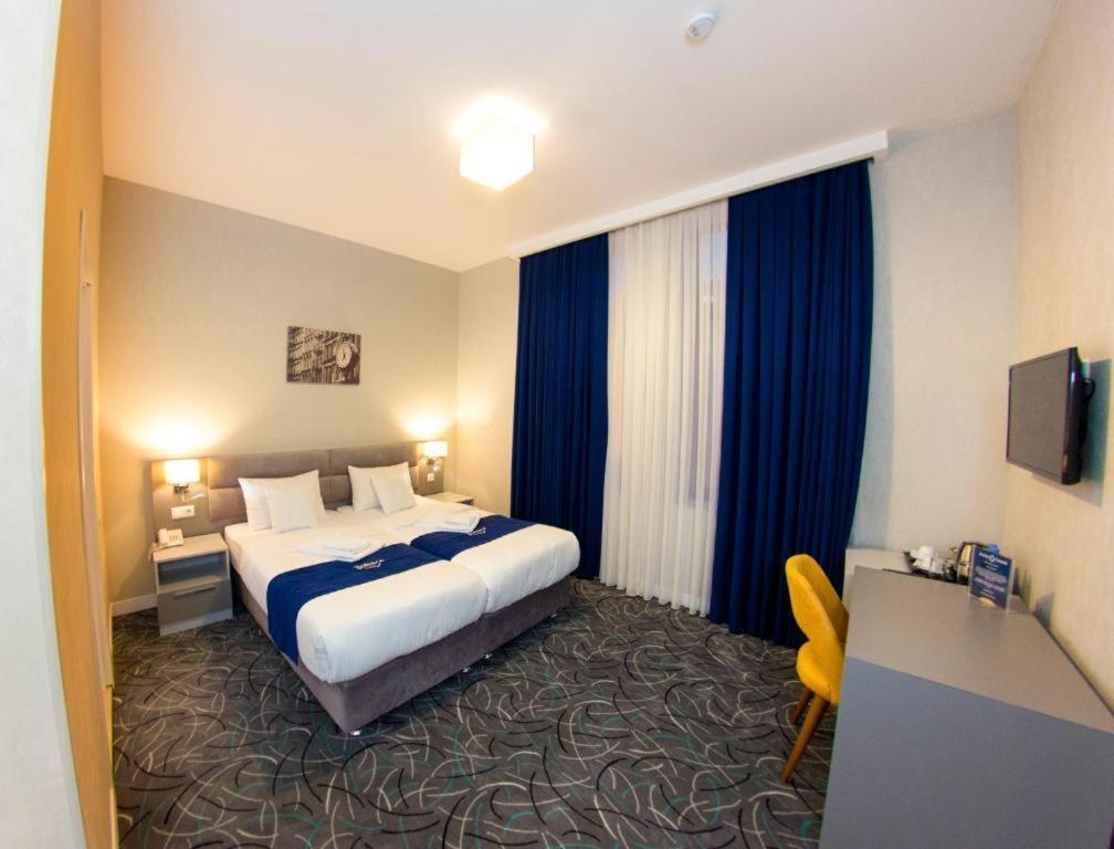 Tribeca Hotel Τυφλίδα Εξωτερικό φωτογραφία