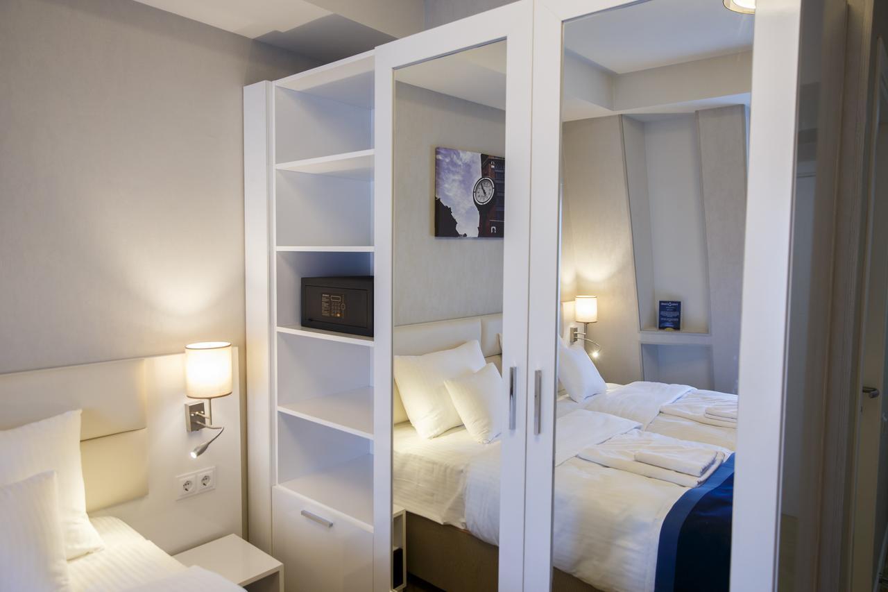 Tribeca Hotel Τυφλίδα Εξωτερικό φωτογραφία