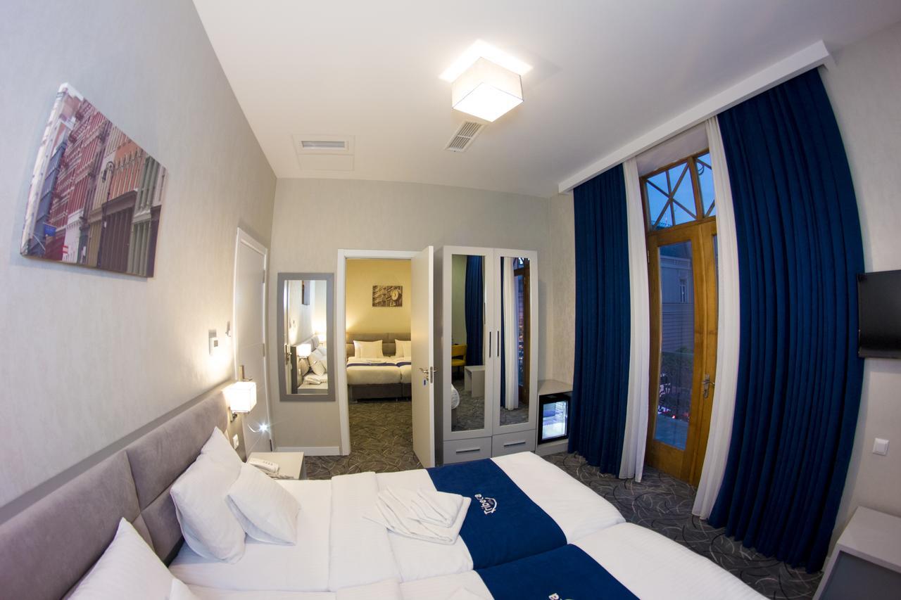 Tribeca Hotel Τυφλίδα Εξωτερικό φωτογραφία